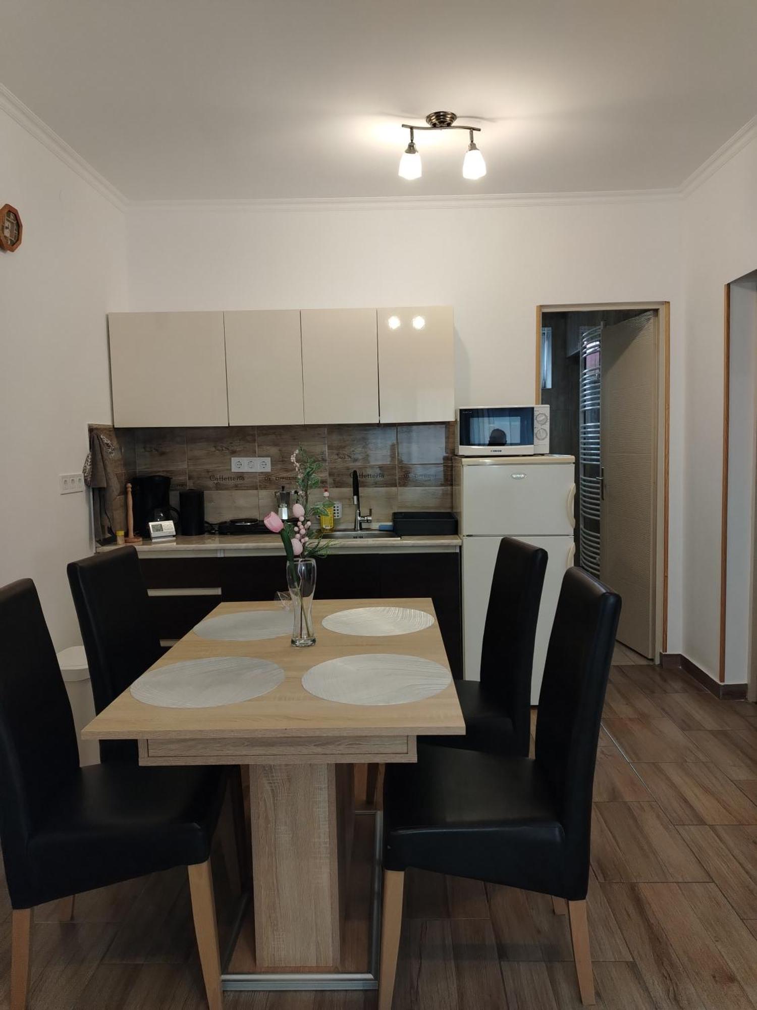 Kaptárkő Apartmanház Demjén Esterno foto