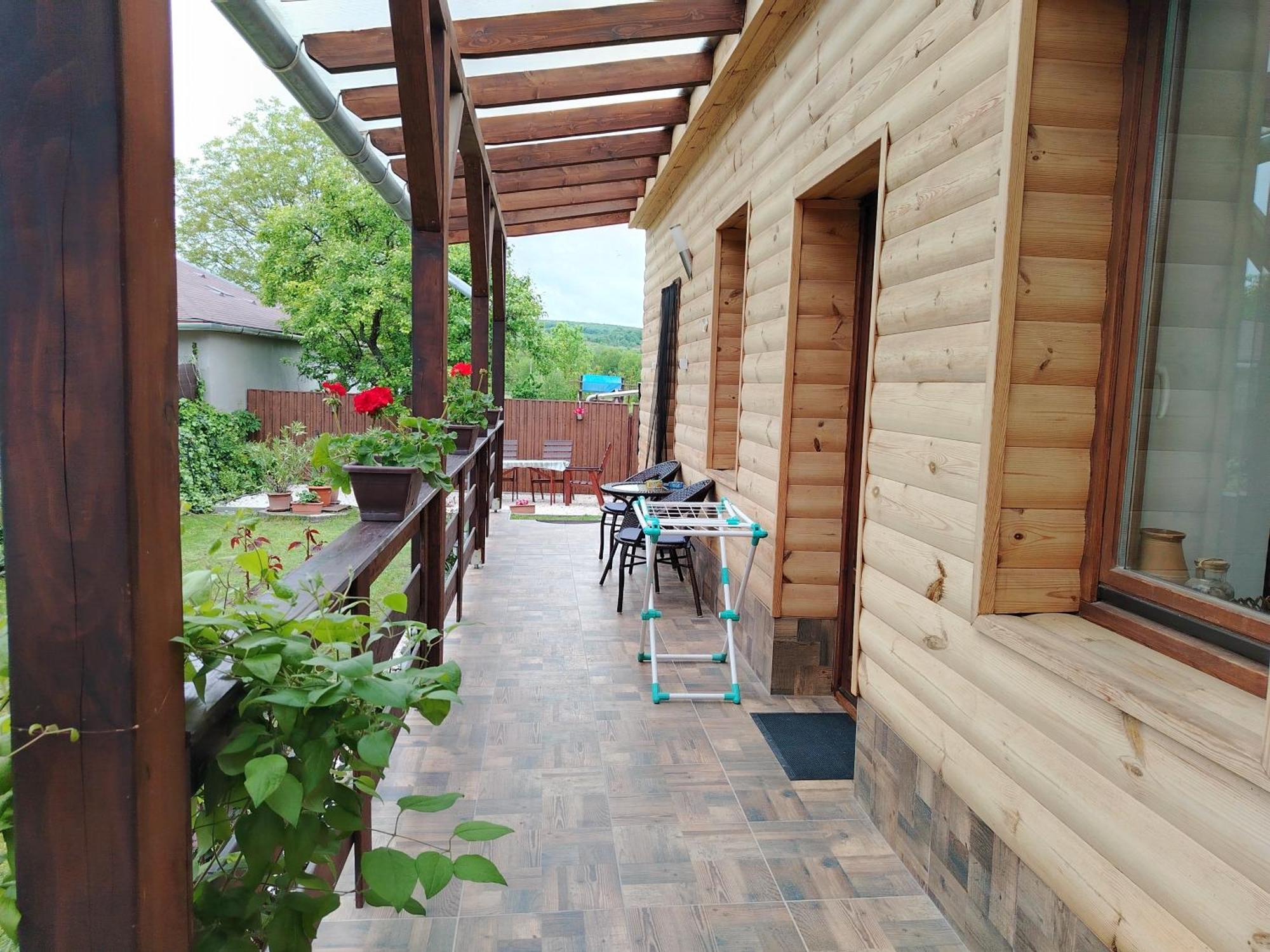 Kaptárkő Apartmanház Demjén Esterno foto